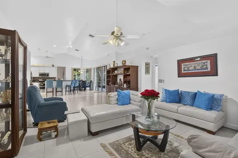 16571 78th Road N Loxahatchee FL 33470
