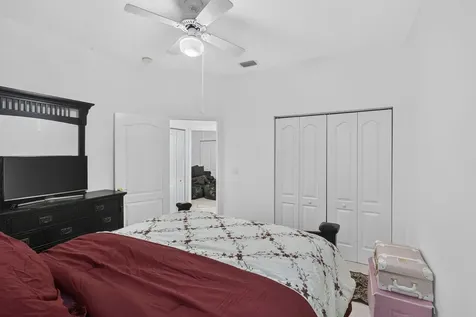 16571 78th Road N Loxahatchee FL 33470