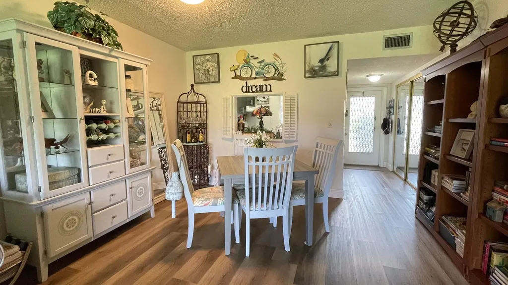 4 Abbey Lane Delray Beach FL 33446