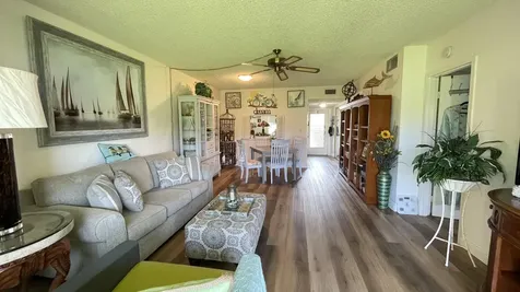 4 Abbey Lane Delray Beach FL 33446