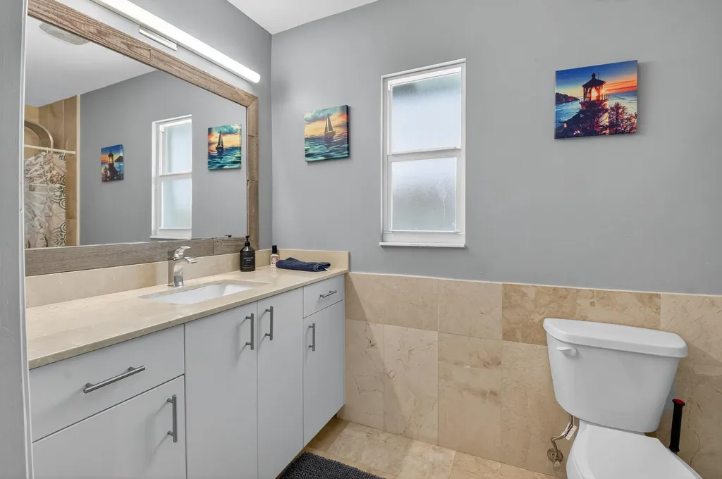 6701 Hillside Lane Lake Worth FL 33462