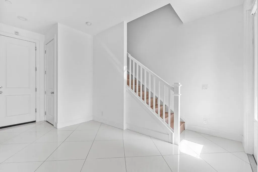 7115 Edison Place Palm Beach Gardens FL 33418