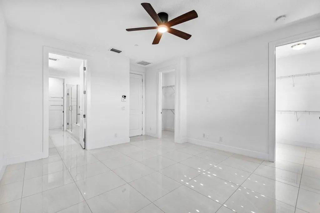 7115 Edison Place Palm Beach Gardens FL 33418