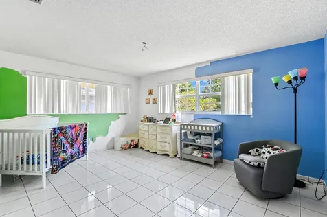 7337 SW 21st Street Miami FL 33155