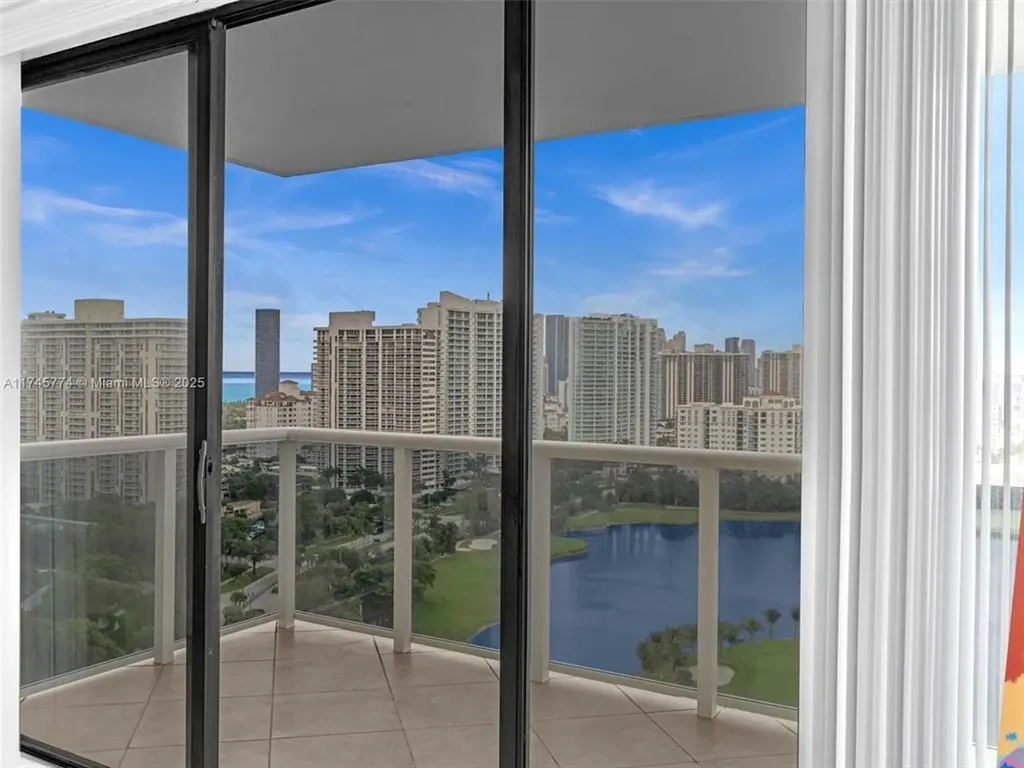3675 N Country Club Drive Aventura FL 33180