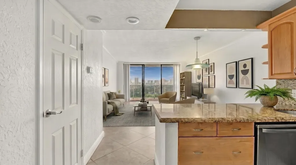 3675 N Country Club Drive Aventura FL 33180