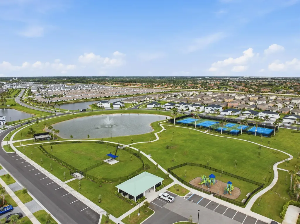 12627 SW Forli Way Port St Lucie FL 34987