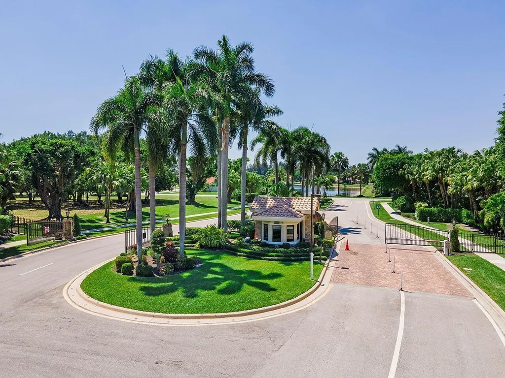 6852 Bitterbush Place Boynton Beach FL 33472