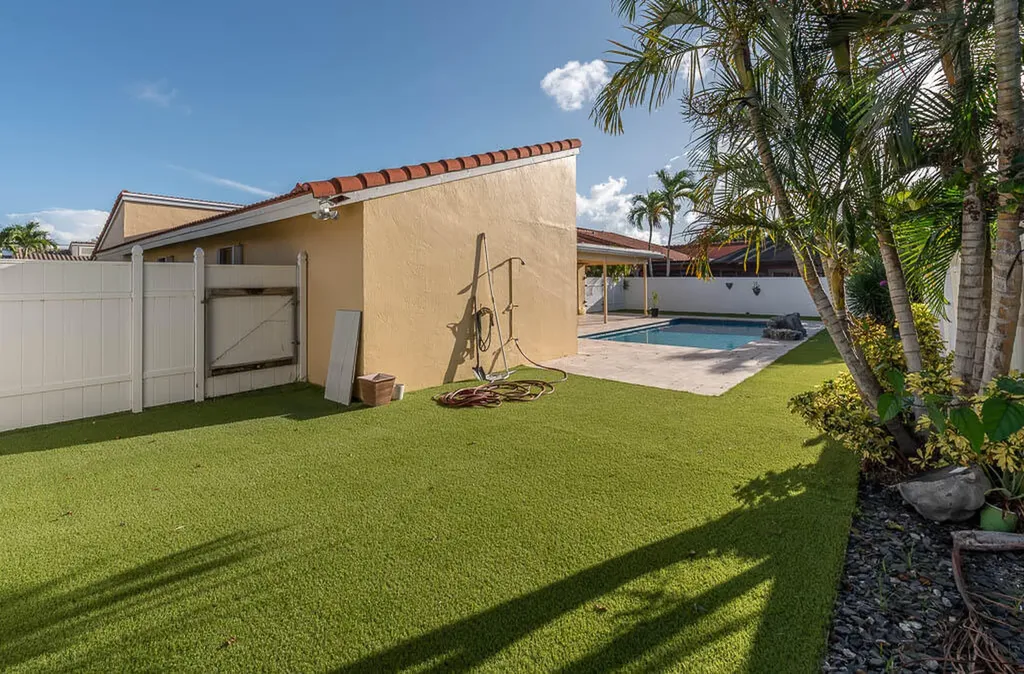 251 NW 69th Street Boca Raton FL 33487