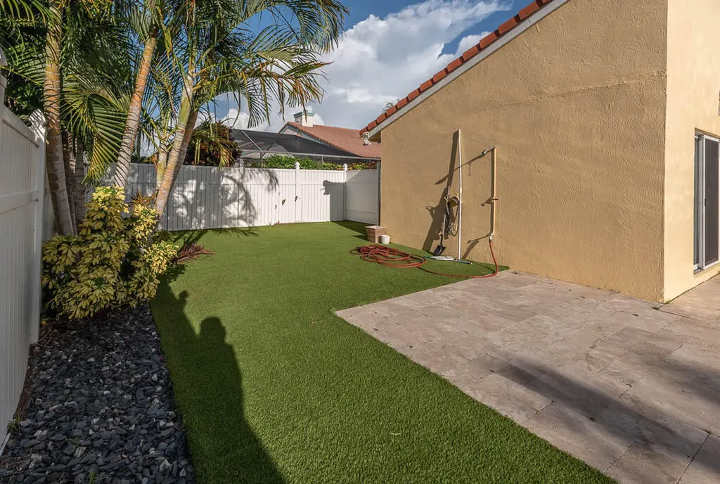 251 NW 69th Street Boca Raton FL 33487
