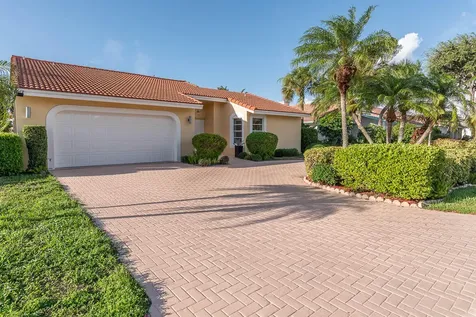 251 NW 69th Street Boca Raton FL 33487