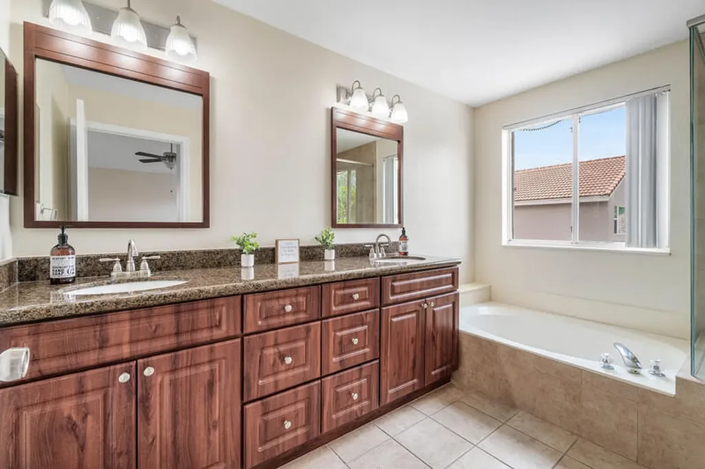 10425 Buena Ventura Drive Boca Raton FL 33498