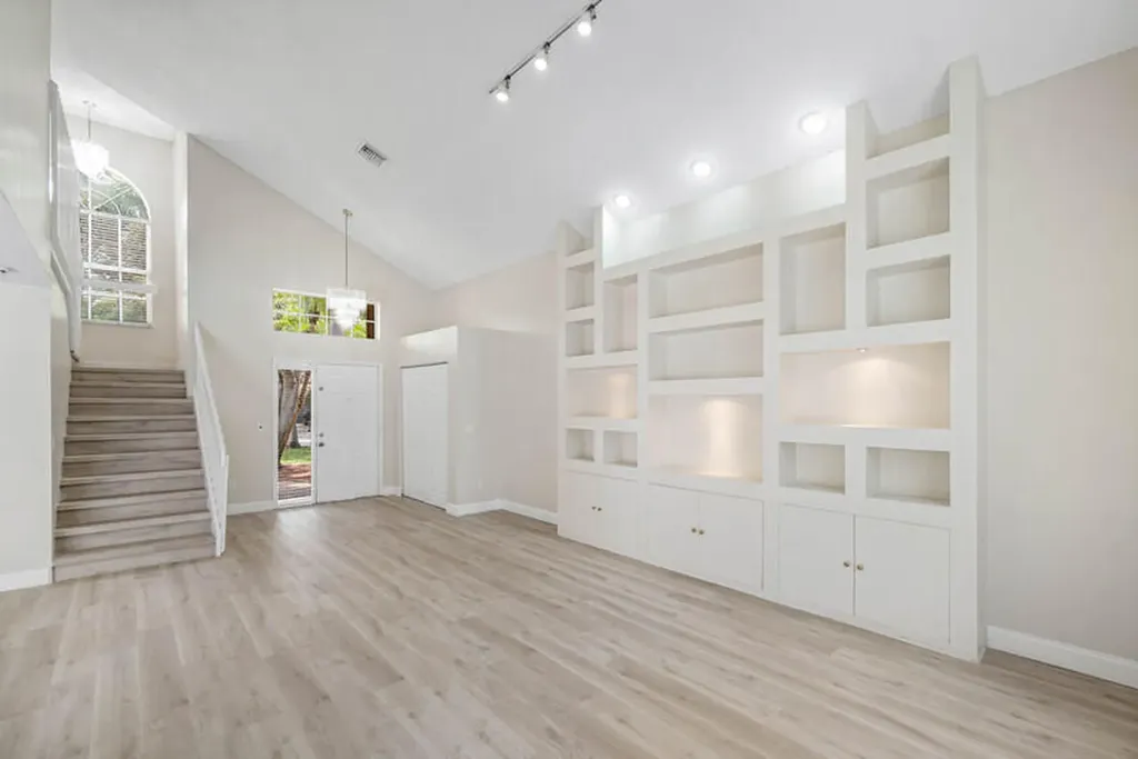 10425 Buena Ventura Drive Boca Raton FL 33498