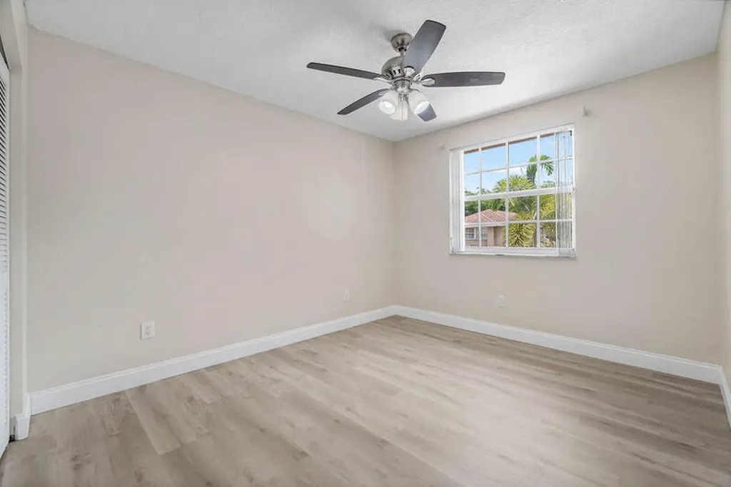 10425 Buena Ventura Drive Boca Raton FL 33498