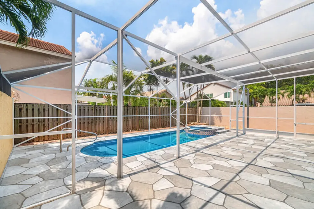 10425 Buena Ventura Drive Boca Raton FL 33498