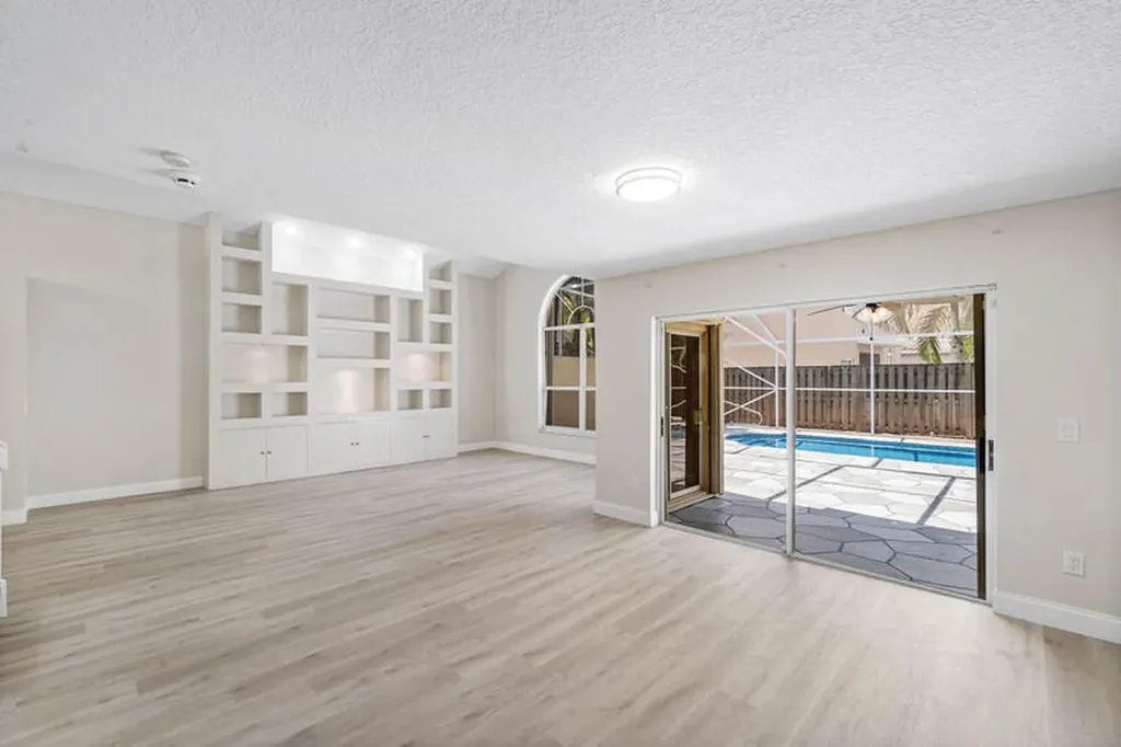 10425 Buena Ventura Drive Boca Raton FL 33498