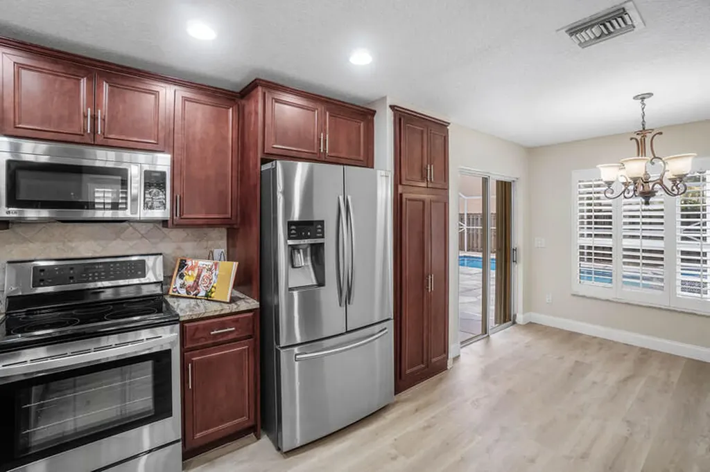 10425 Buena Ventura Drive Boca Raton FL 33498