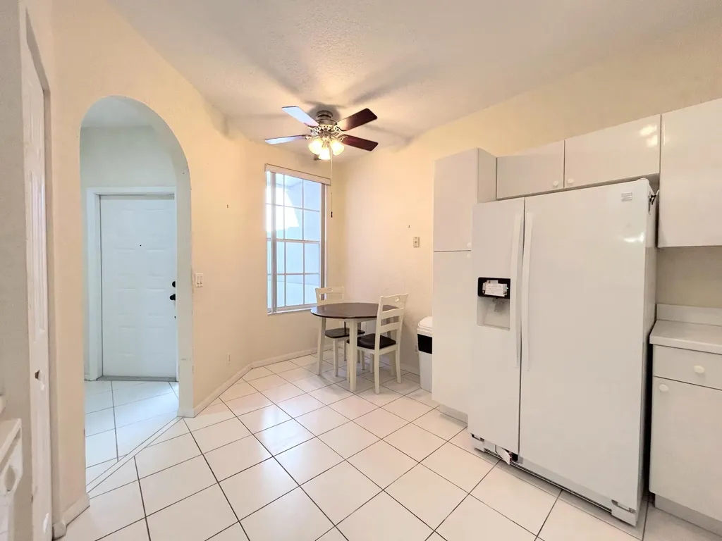 7910 Laina Lane Boynton Beach FL 33437