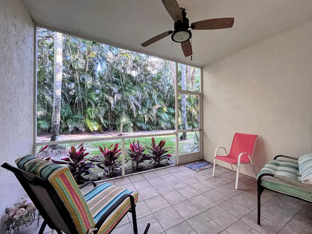 7910 Laina Lane Boynton Beach FL 33437