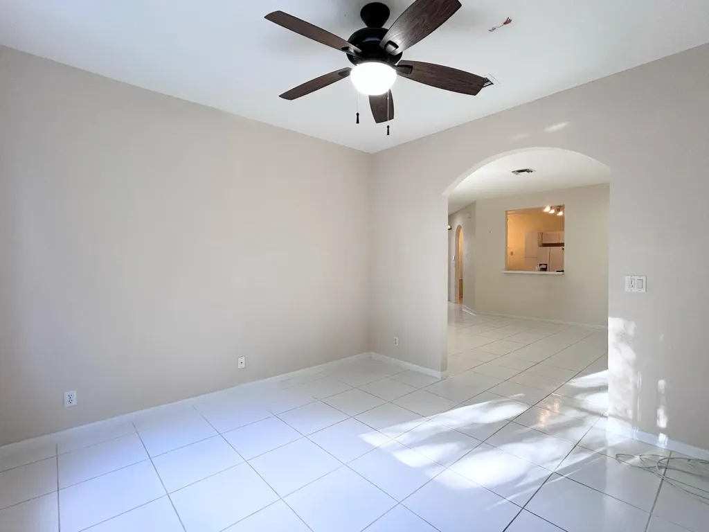 7910 Laina Lane Boynton Beach FL 33437