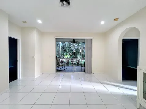 7910 Laina Lane Boynton Beach FL 33437