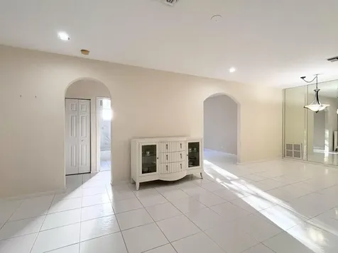 7910 Laina Lane Boynton Beach FL 33437