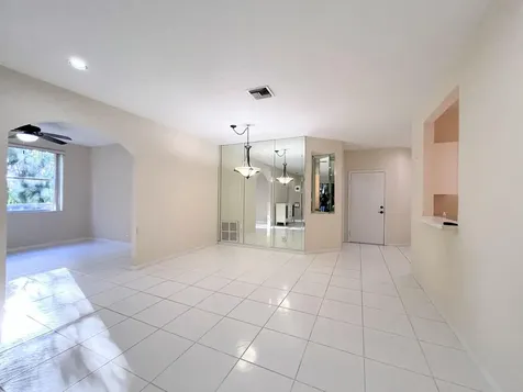 7910 Laina Lane Boynton Beach FL 33437