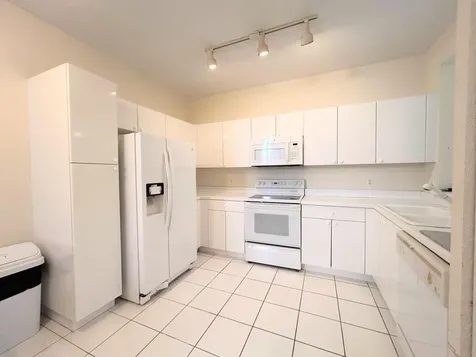 7910 Laina Lane Boynton Beach FL 33437