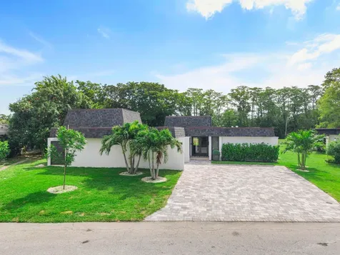 4800 Queen Palm Lane Tamarac FL 33319