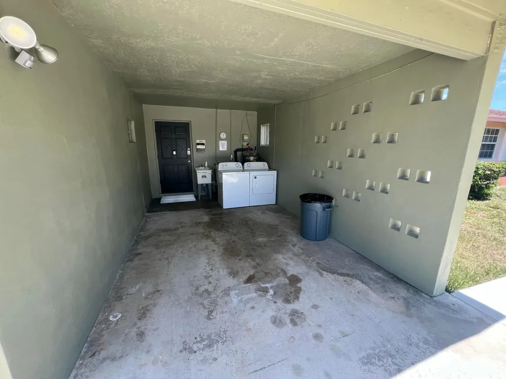 603 Clear Lake Avenue West Palm Beach FL 33401