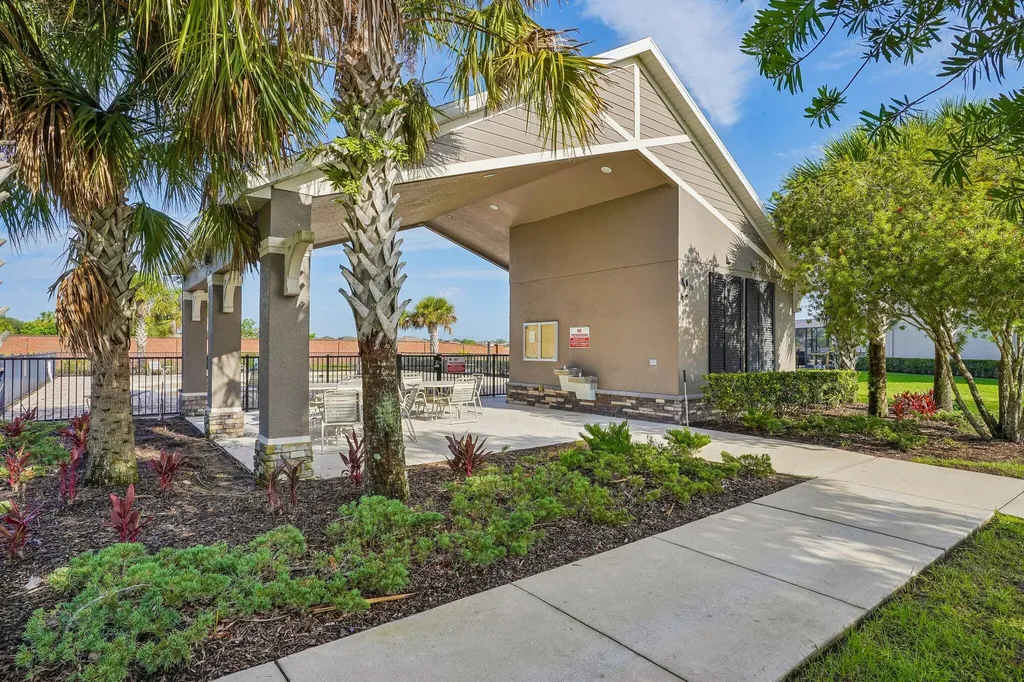 17407 Bella Nova Drive Orlando FL 32820