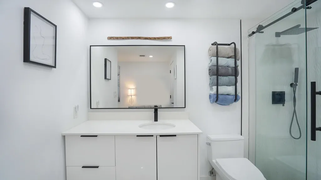 3300 NE 36th Street Fort Lauderdale FL 33308