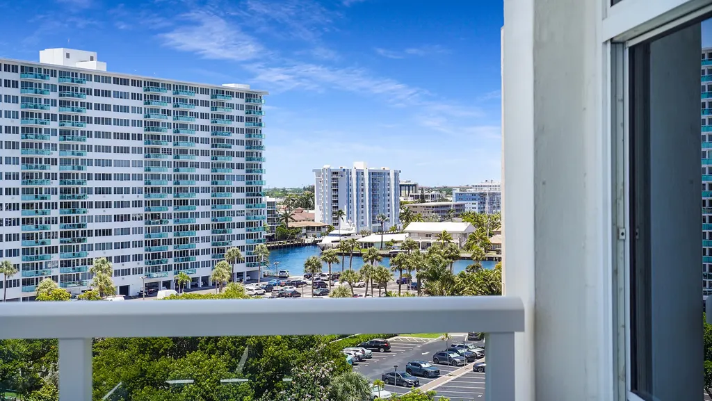 3300 NE 36th Street Fort Lauderdale FL 33308