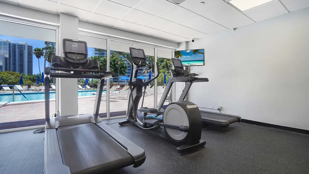 3300 NE 36th Street Fort Lauderdale FL 33308
