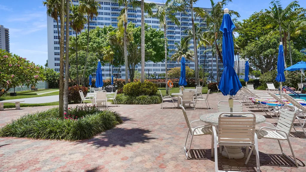3300 NE 36th Street Fort Lauderdale FL 33308