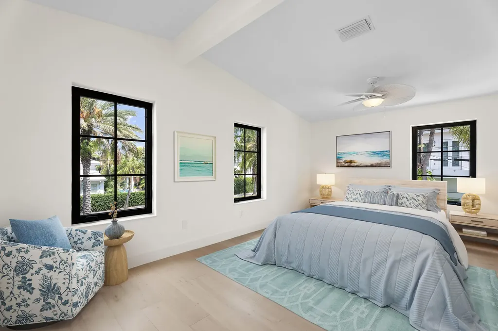 257 E Lakewood Road West Palm Beach FL 33405