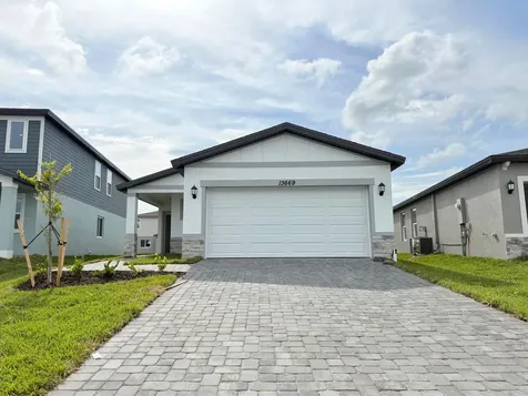 13669 SW Vine Drive Indiantown FL 34956