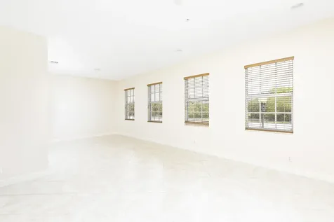 6807 Lakeside Circle N Davie FL 33314