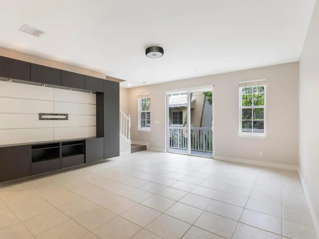 110 W Coda Circle Delray Beach FL 33444