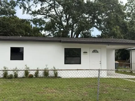 2002 Avenue P Fort Pierce FL 34950