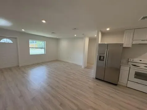 2002 Avenue P Fort Pierce FL 34950