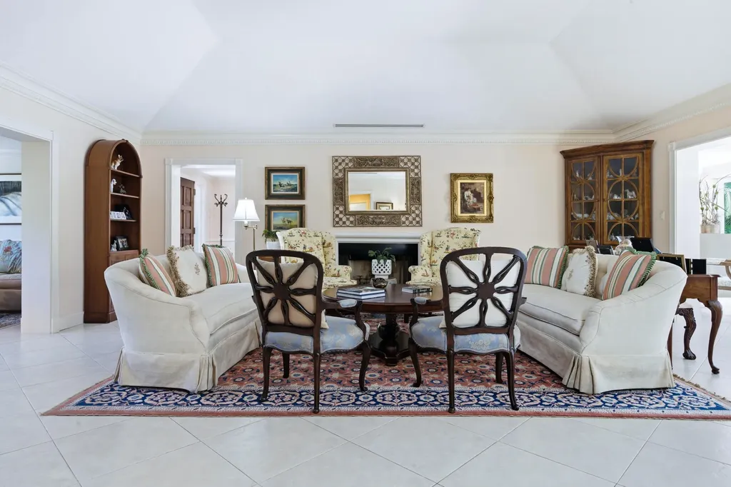 265 Fairview Road Palm Beach FL 33480