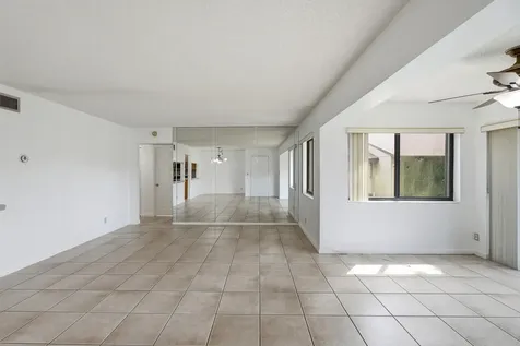 518 Shady Pine Way Greenacres FL 33415