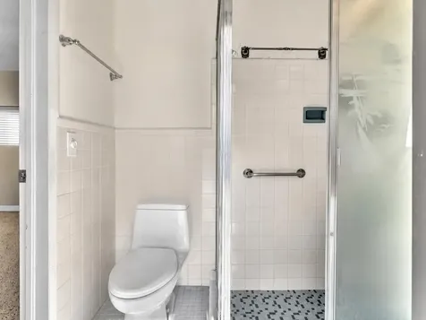 19321 NE 18th Place Miami FL 33179