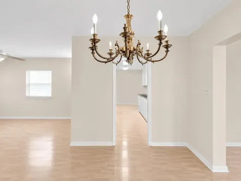 19321 NE 18th Place Miami FL 33179