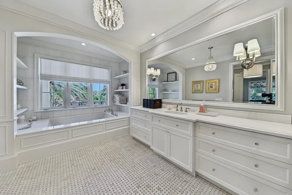 1719 SE 10th Street Fort Lauderdale FL 33316