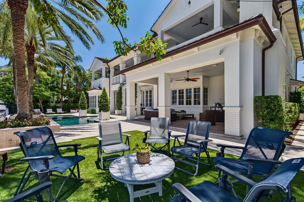 1719 SE 10th Street Fort Lauderdale FL 33316