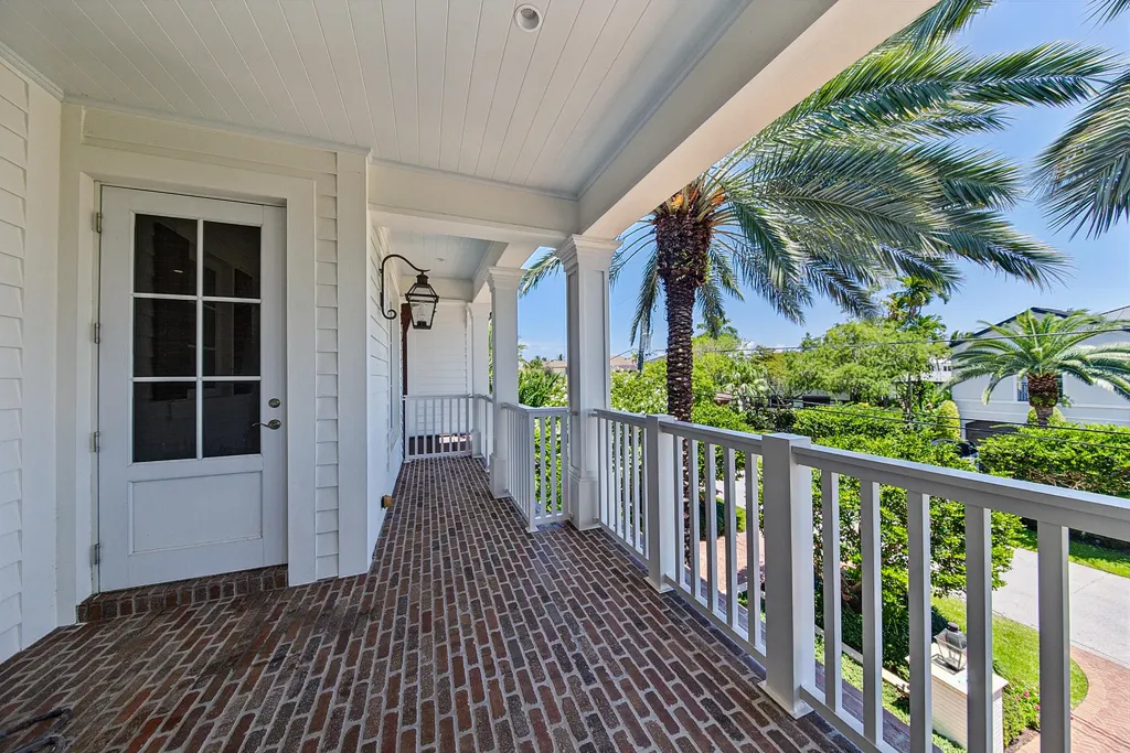 1719 SE 10th Street Fort Lauderdale FL 33316