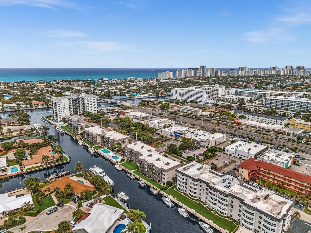 3031 NE 51st Street Fort Lauderdale FL 33308