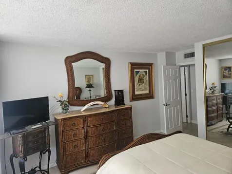2121 N Ocean Boulevard N Boca Raton FL 33431